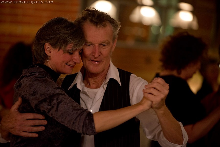 Egbert en Annalies tango dansend